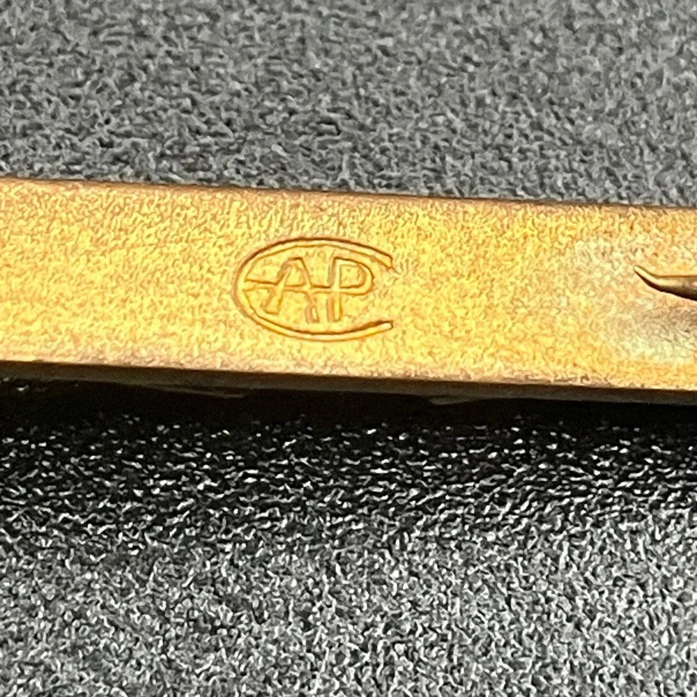Vintage Lapel Pin Gold Tone Black Cabochon V Shape Signed EAP EA Potter Co.